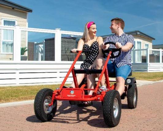 Amor, West Sands Holiday Park, Selsey Dış mekan fotoğraf